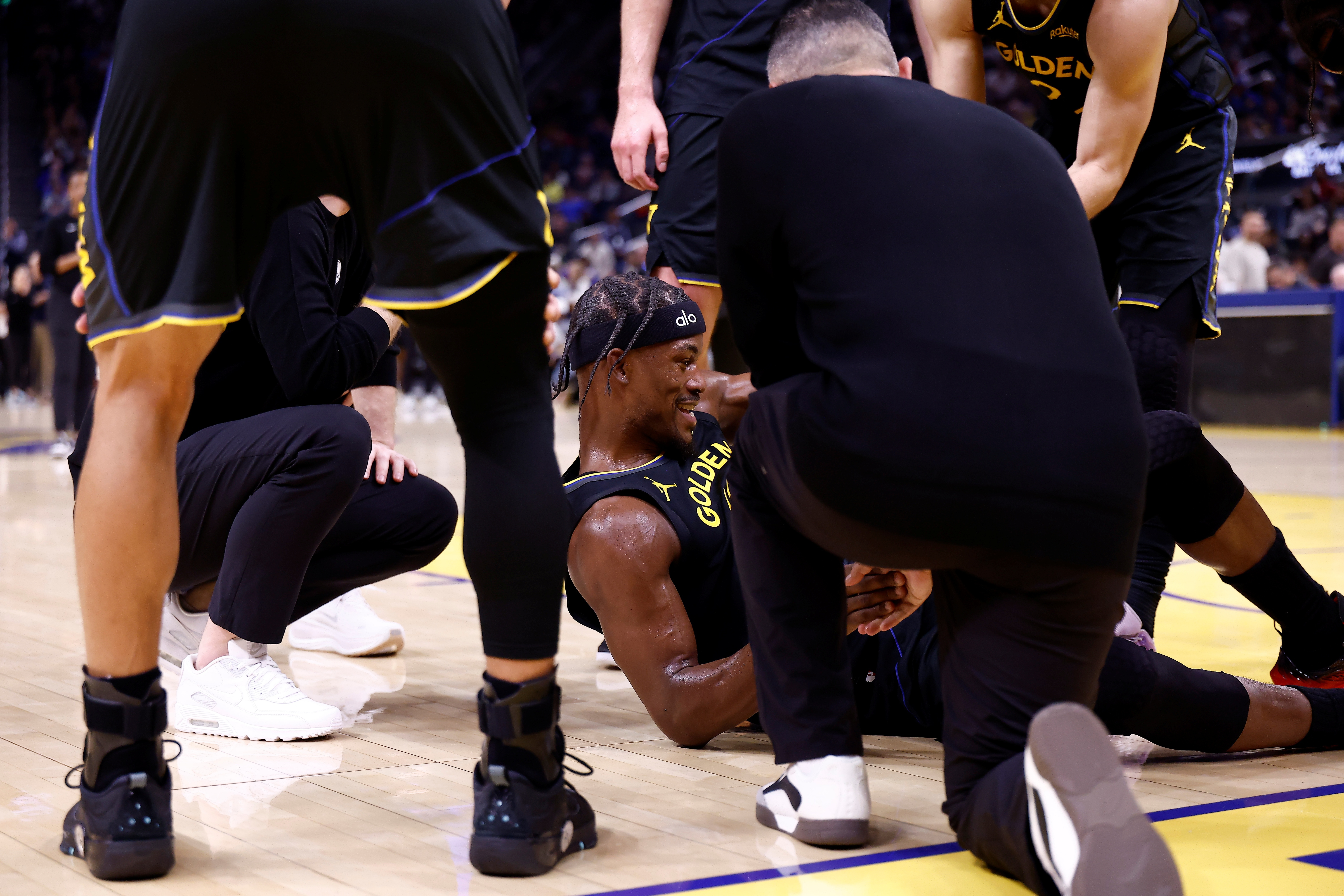 开云平台百家乐-孙悦谈巴特勒赛季报销：黑人骨密度比黄种人大 他定能康复归来